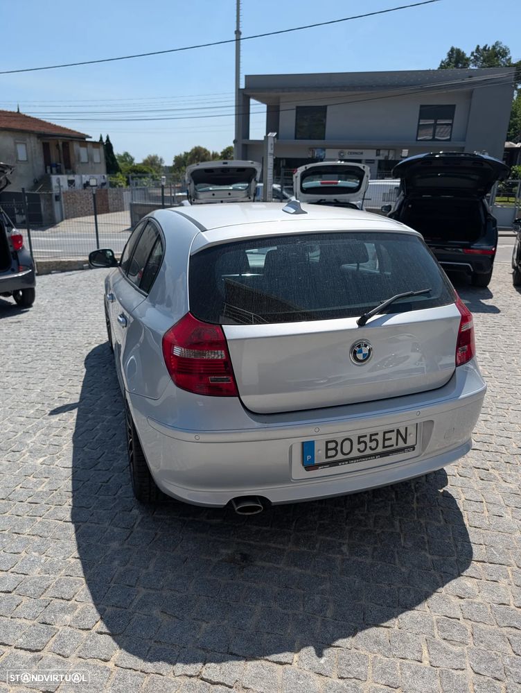 BMW 120 d Sport Line - 4