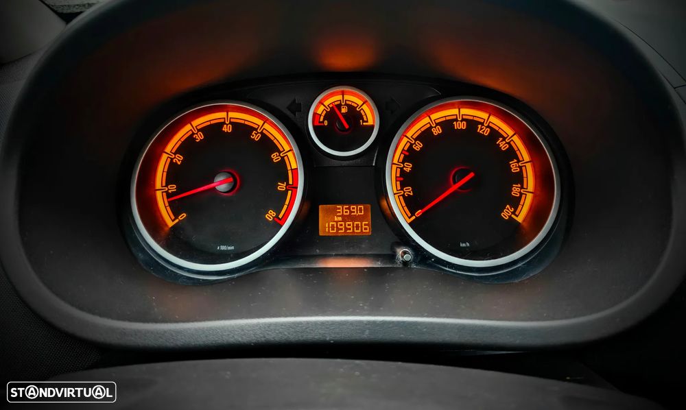 Opel Corsa 1.2 Black Edition 129g - 17