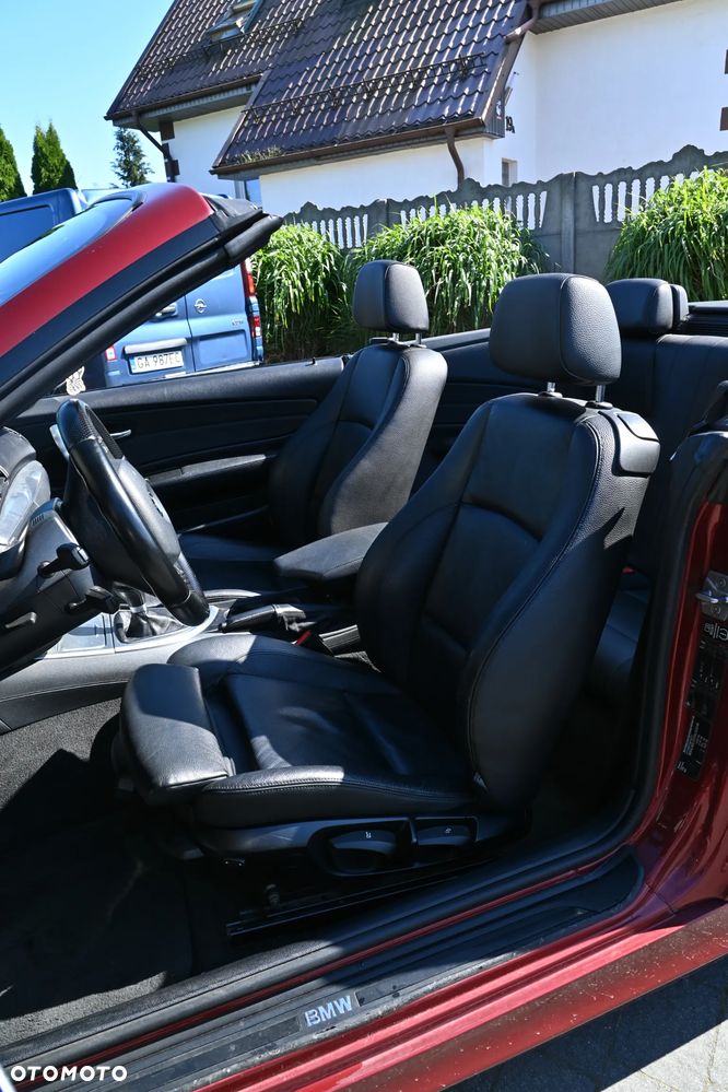 BMW Seria 1 120i - 4