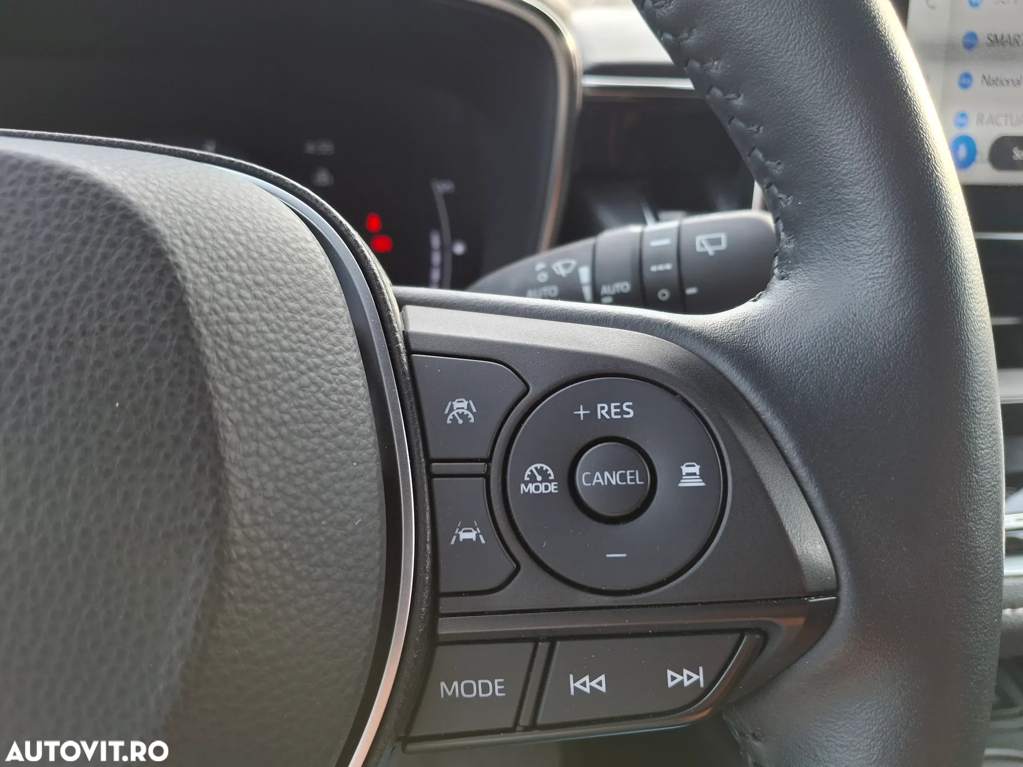 Suzuki Swace 1.8 E-CVT HEV Spirit - 19