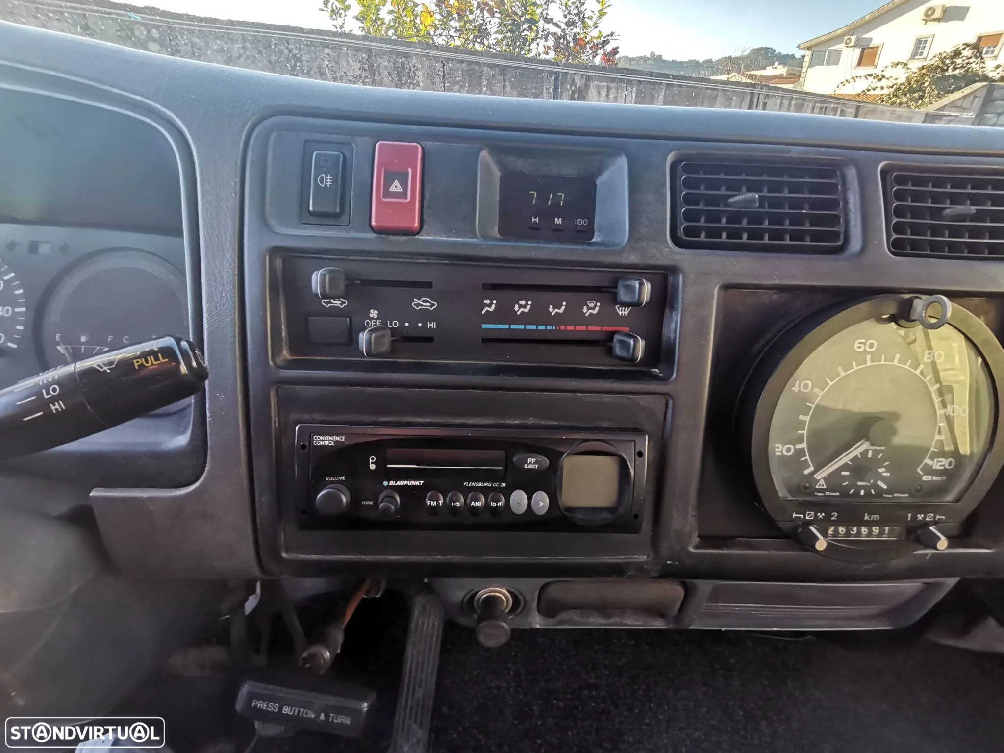 Toyota DYNA ( 32 BUN5) 7.0 - 24