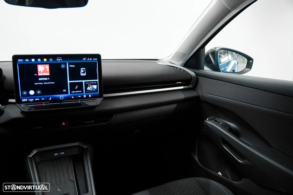 VW T-Roc 1.5 eTSI Life DSG - 20