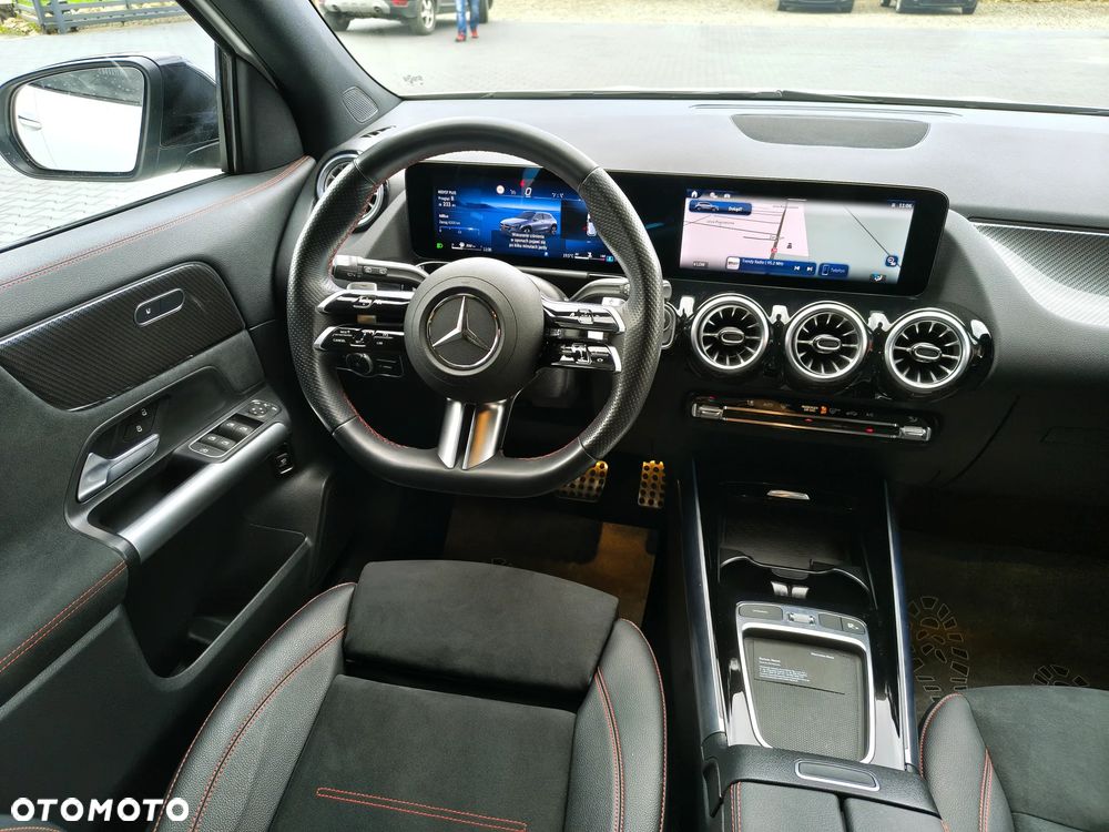 Mercedes-Benz GLA 200 d 8G-DCT Edition AMG Line - 25