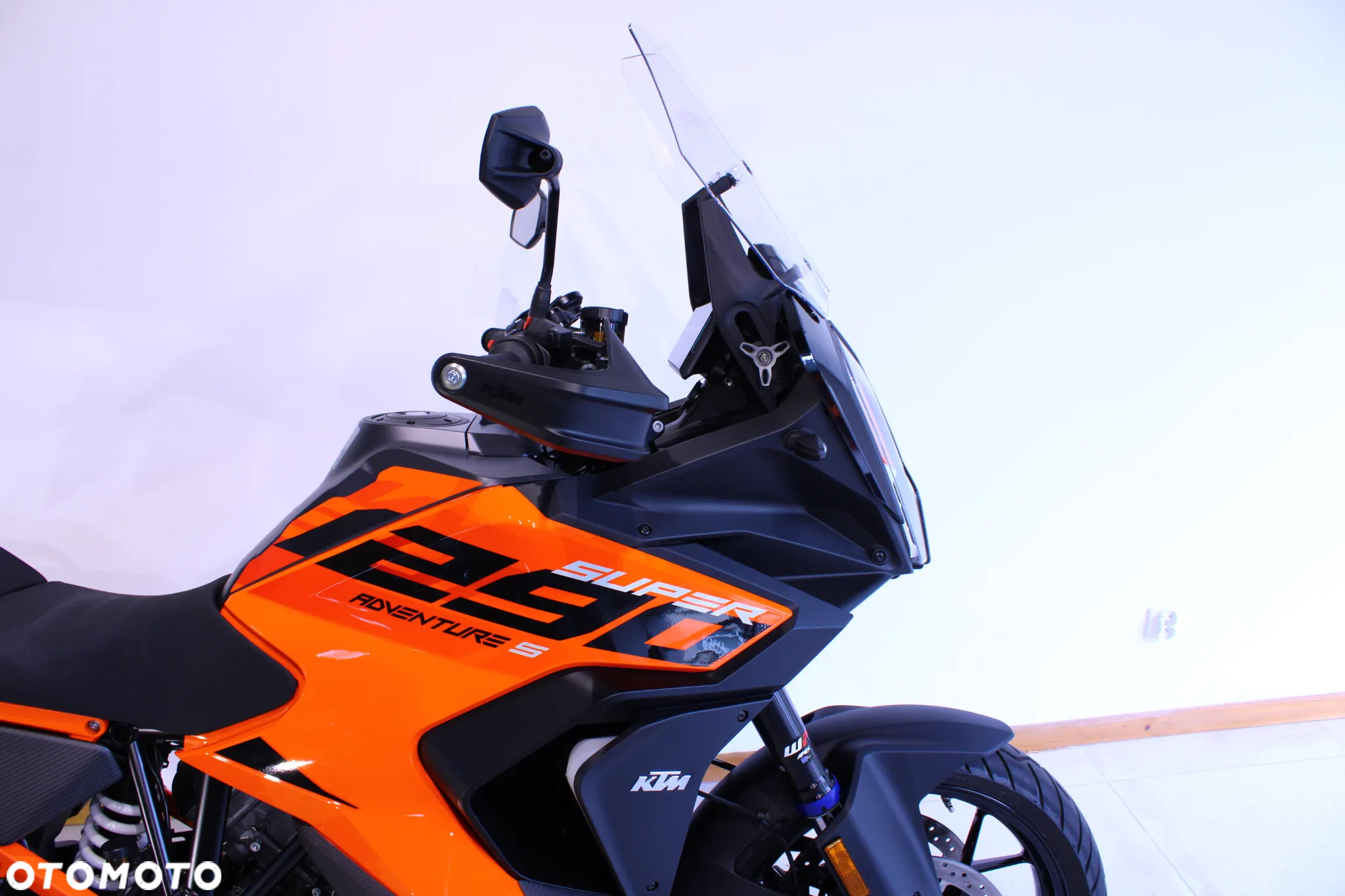 KTM Super Adventure - 12