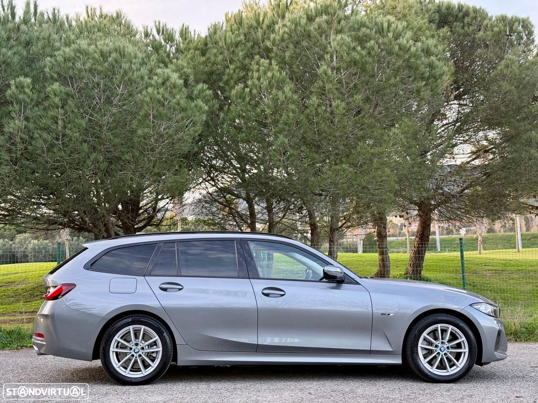 BMW 320 e Touring Corporate Edition Auto - 10