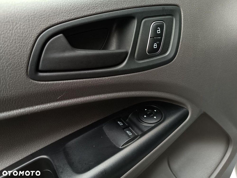 Ford transit-connect L1 3os. Trend - 26