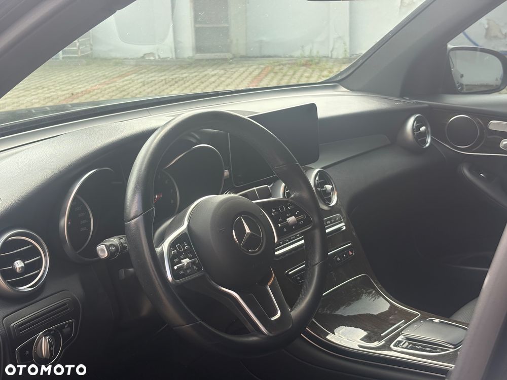 Mercedes-Benz GLC 300 4Matic 9G-TRONIC - 12