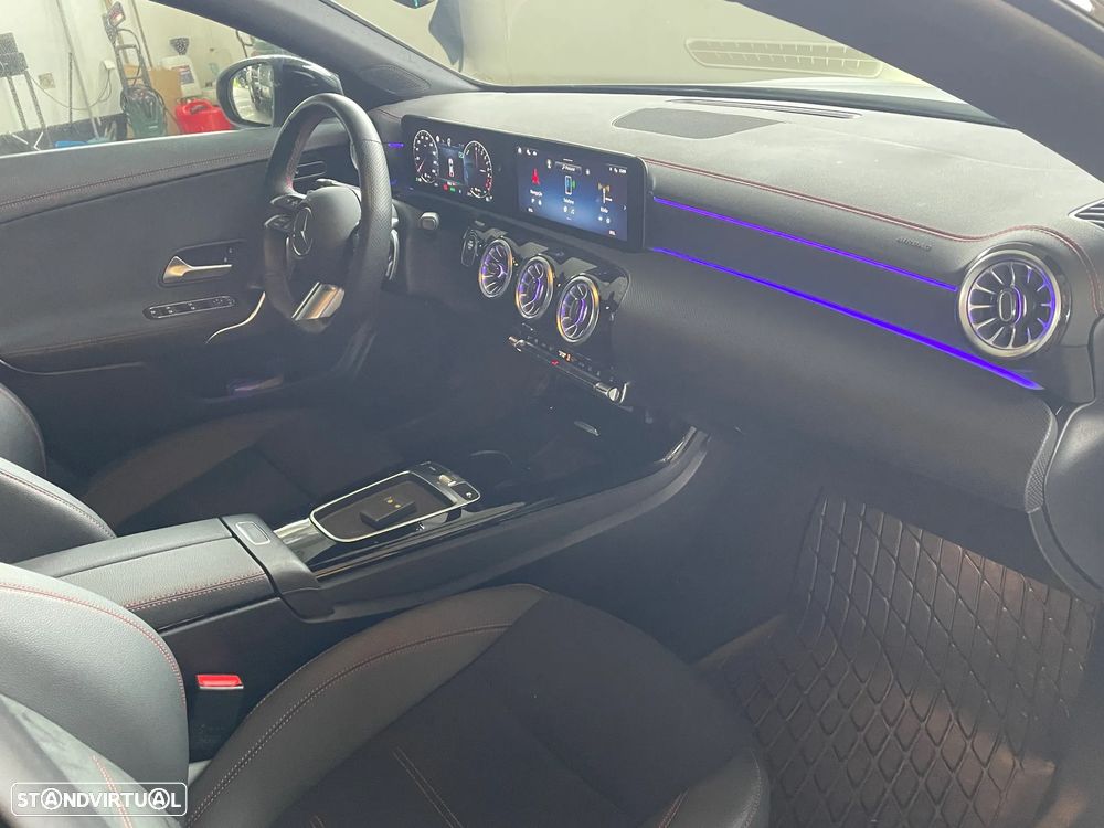Mercedes-Benz CLA 250 e AMG Line - 15