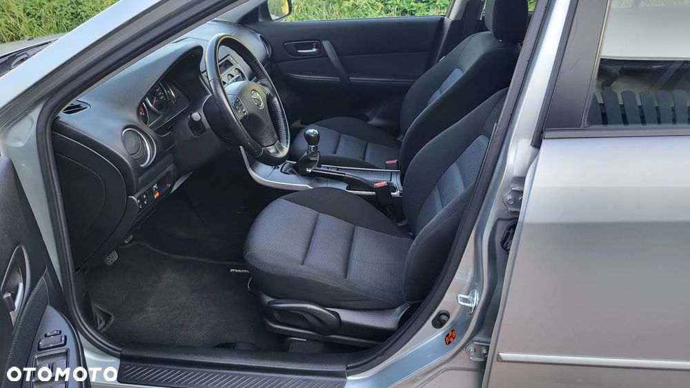 Mazda 6 - 12