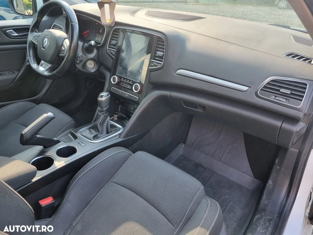 Renault Megane - 6