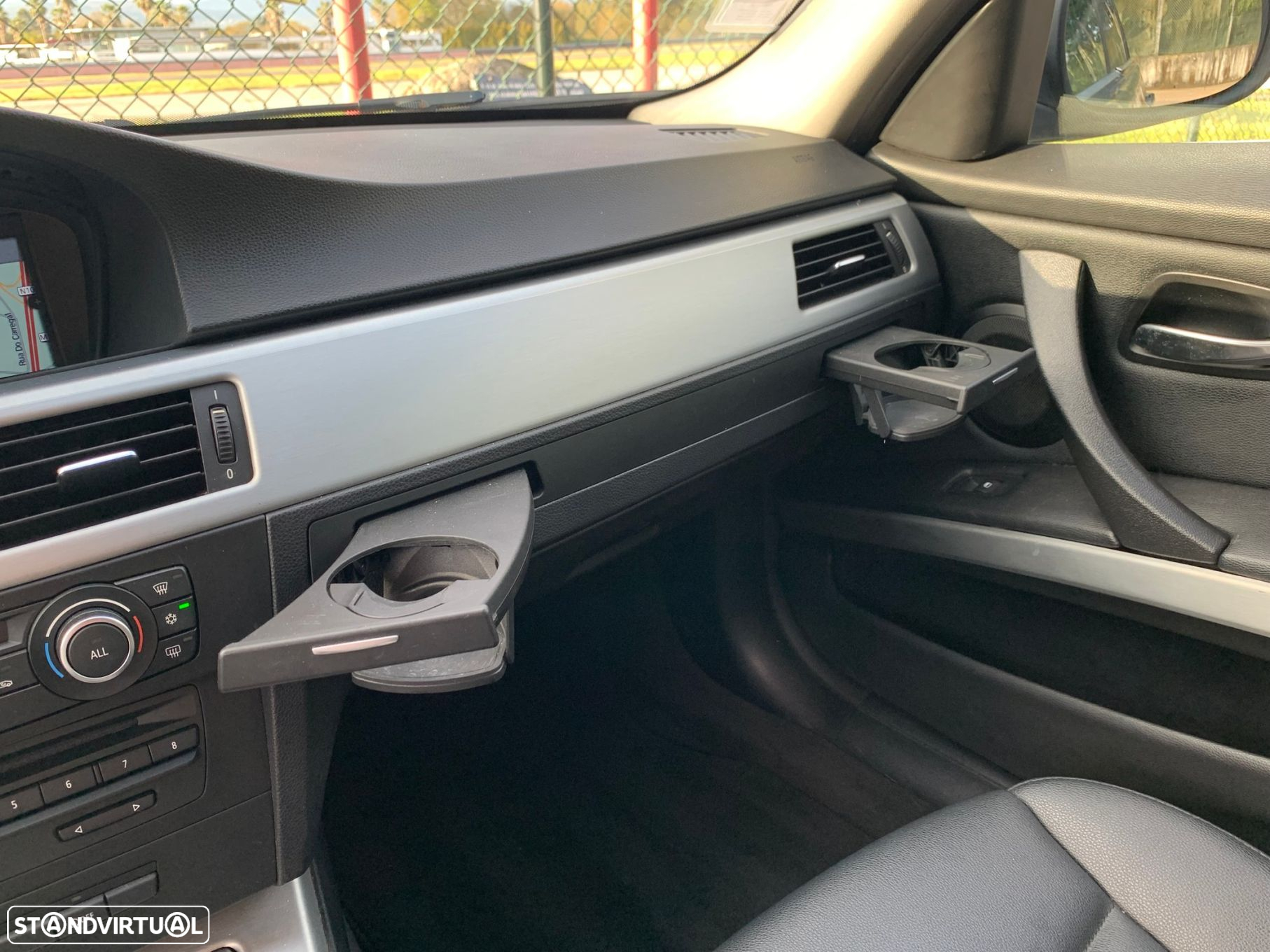 BMW 320 d Touring Navigation - 42
