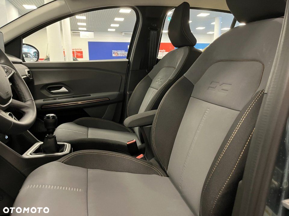 Dacia Sandero - 10