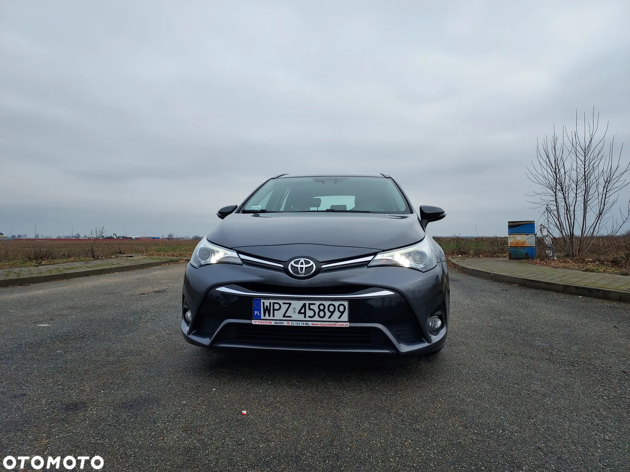 Toyota Avensis 2.0 Premium MS - 6
