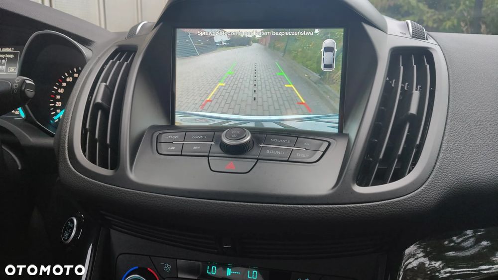Ford Kuga 1.5 EcoBoost FWD ST-Line ASS MMT6 - 38