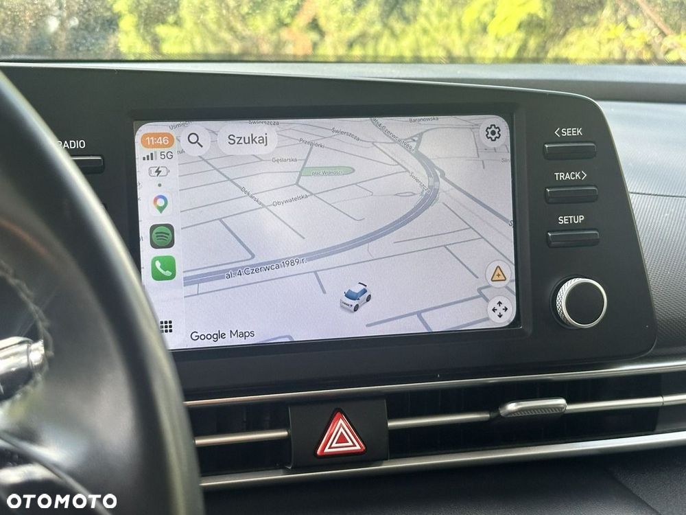 Hyundai Elantra - 29
