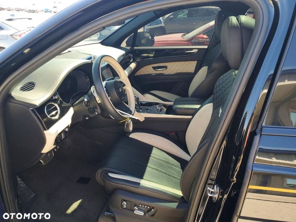 Bentley Bentayga - 7