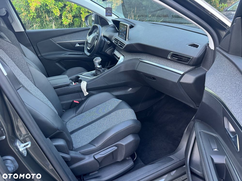 Peugeot 3008 PureTech 130 Stop & Start GPF Active Pack - 6
