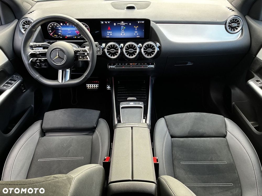 Mercedes-Benz GLA 220 mHEV 4-Matic AMG Line 8G-DCT - 19