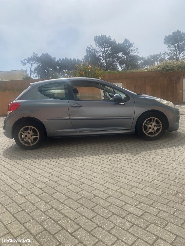 Peugeot 207 1.4 HDi Urban - 3