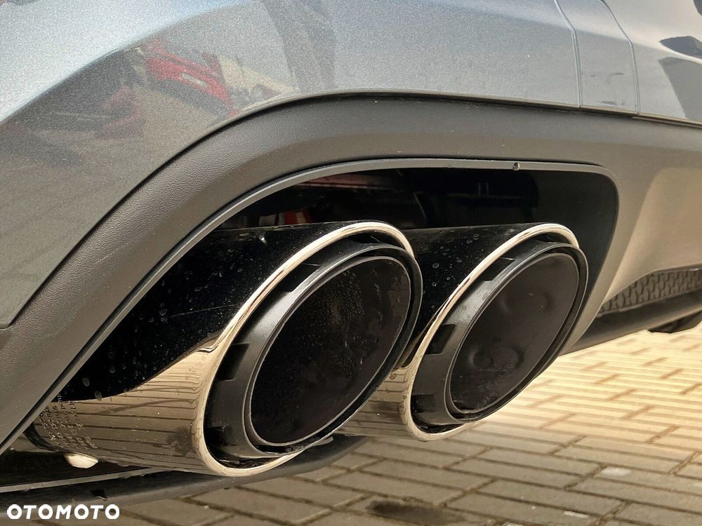 Porsche Cayenne - 16