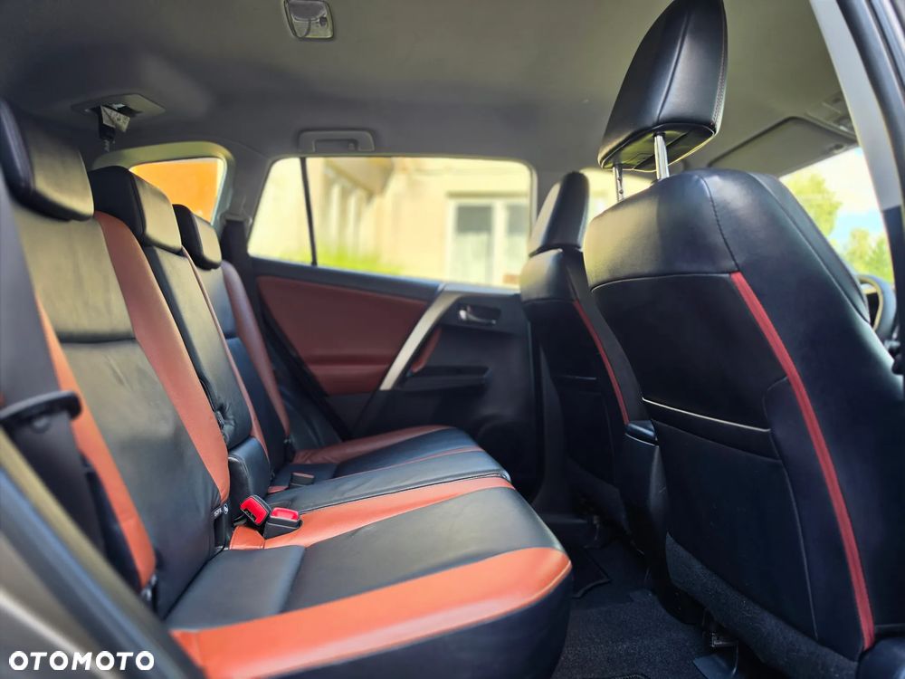 Toyota RAV4 - 31