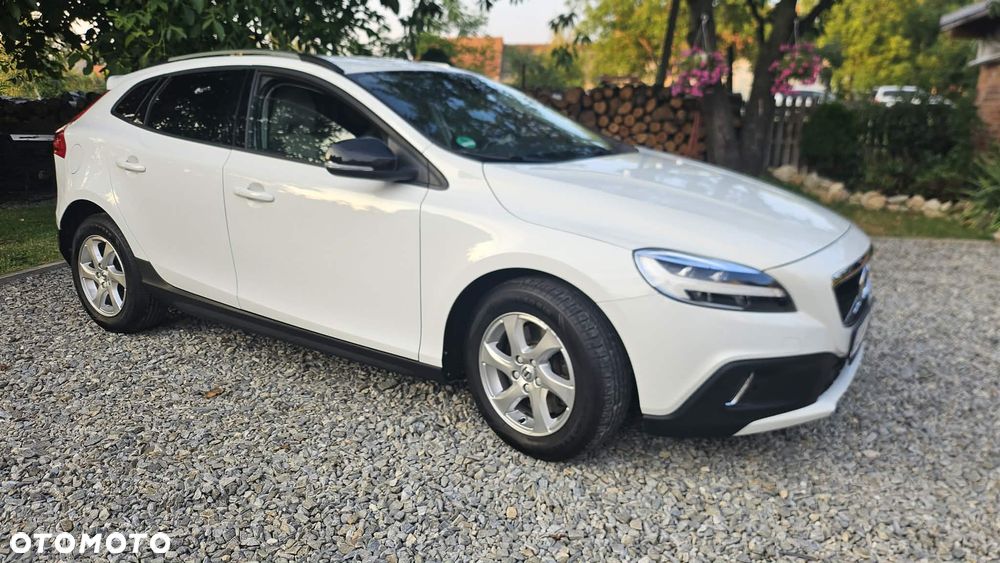 Volvo V40 Cross Country D3 You - 24