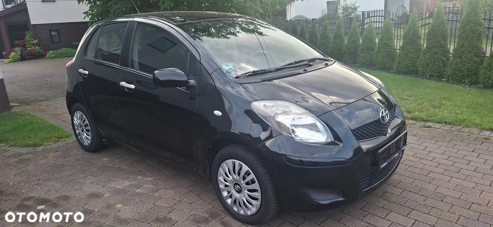 Toyota Yaris 1.0 Entry EU5 - 28