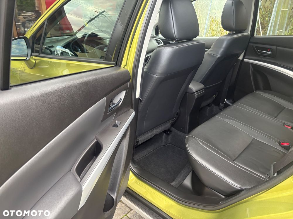 Suzuki SX4 S-Cross 1.6 DDiS Premium Plus 4WD - 21