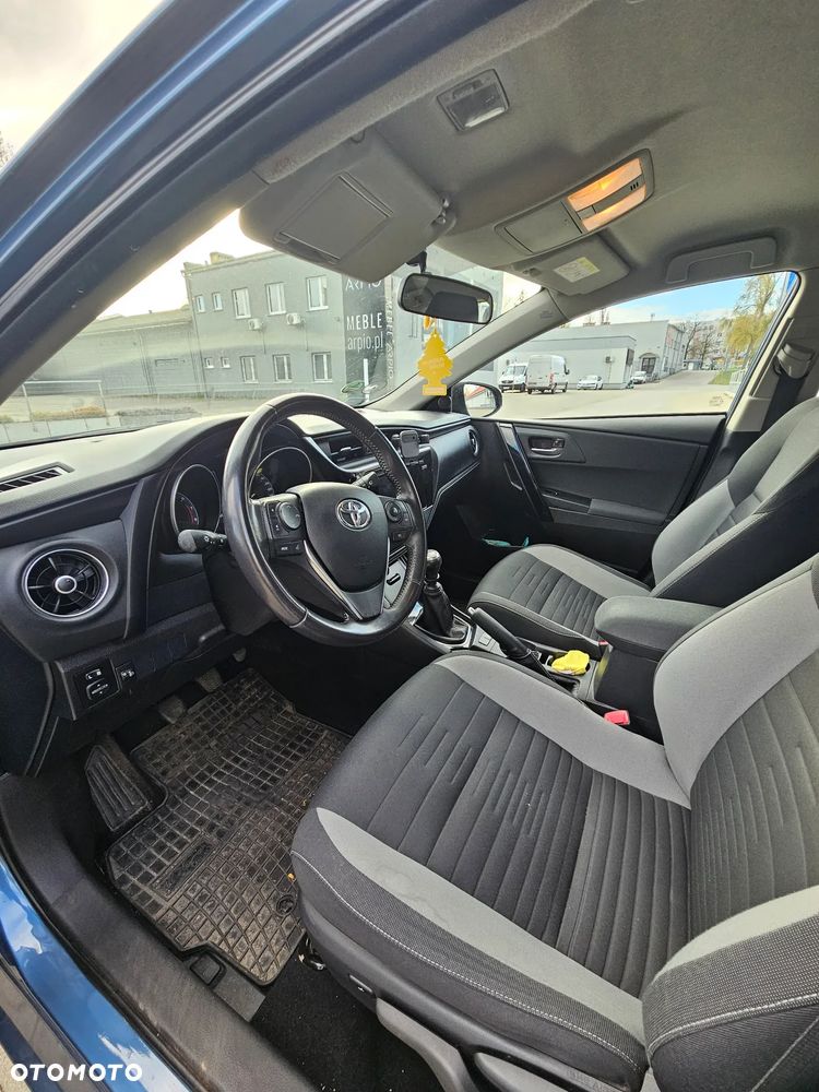 Toyota Auris 1.6 Dynamic - 7
