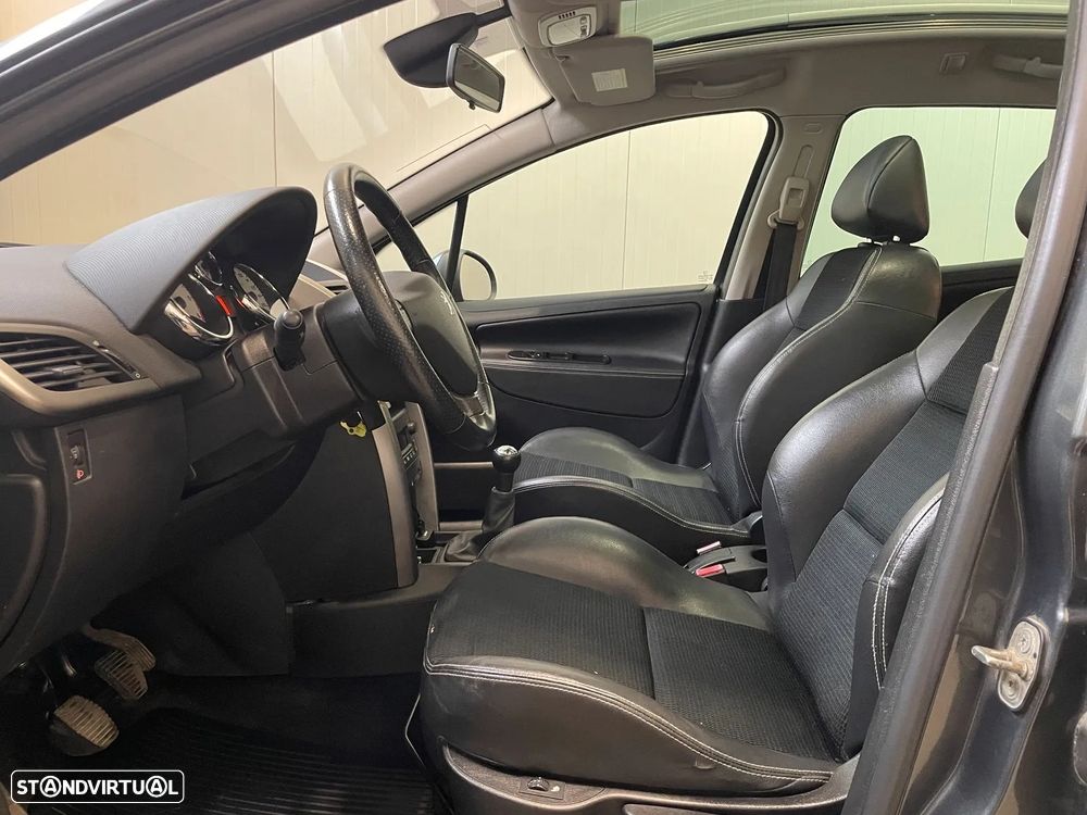 Peugeot 207 1.6 HDi Sport - 3