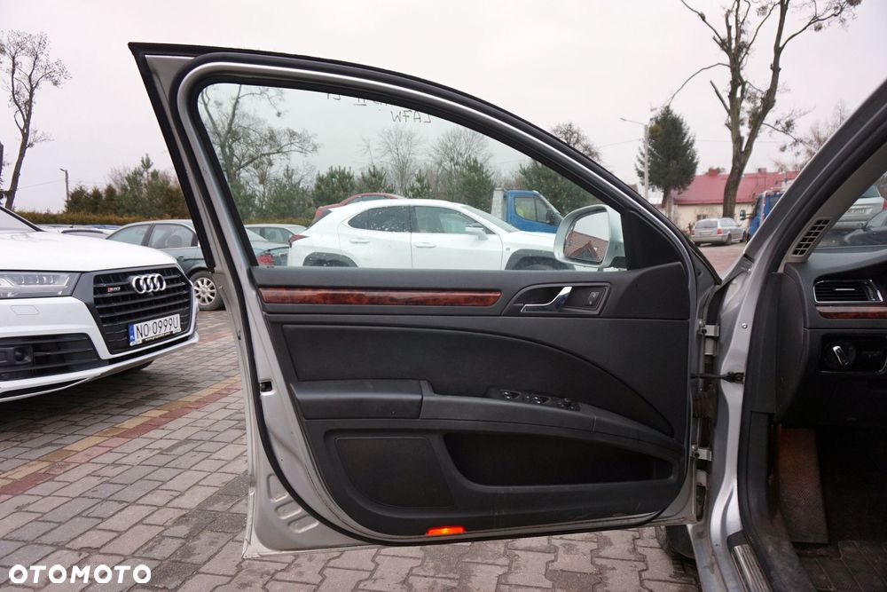 DRZWI PRZEDNIE LEWE SUPERB II 3T KOMBI LA7W  SREBRNY SKODA 2008-2013 - 9