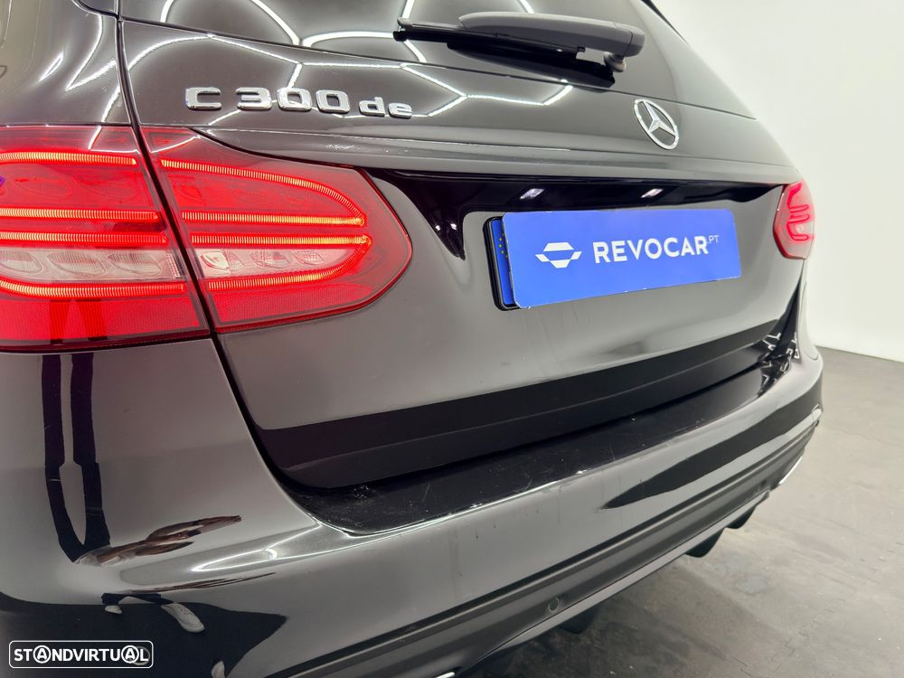 Mercedes-Benz C 300 de T 9G-TRONIC AMG Line - 12