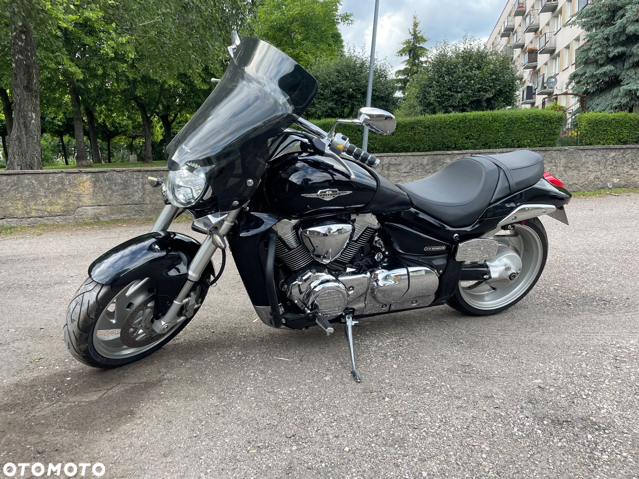 Suzuki Boulevard - 1