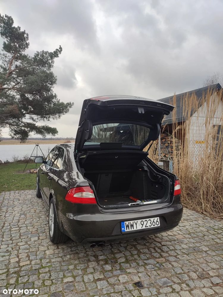 Skoda Superb 2.0 TDI Comfort - 10