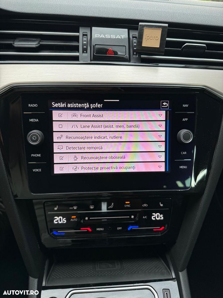 Volkswagen Passat 2.0 TDI SCR DSG Elegance - 17