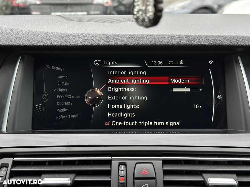 BMW Seria 5 520d Aut. - 37