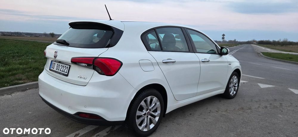 Fiat Tipo 1.4 T-Jet 16v Lounge - 5