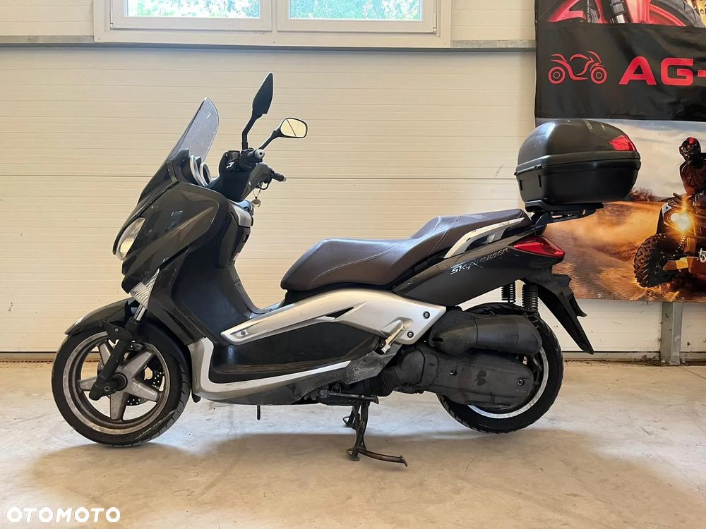 Yamaha X-max - 5