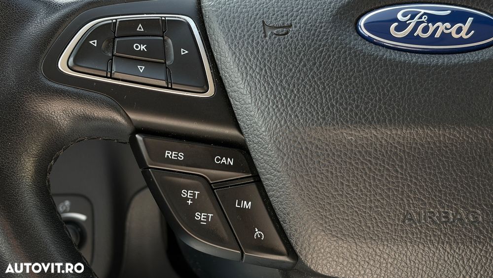 Ford Kuga 2.0 TDCi 4WD Titanium - 17