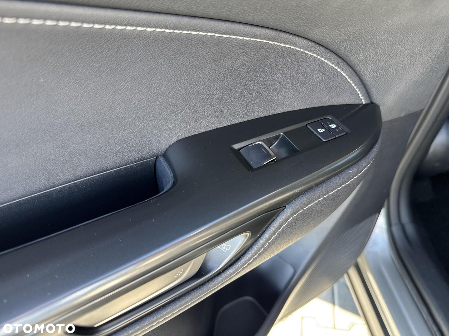 Lexus NX 350h Prestige AWD - 18