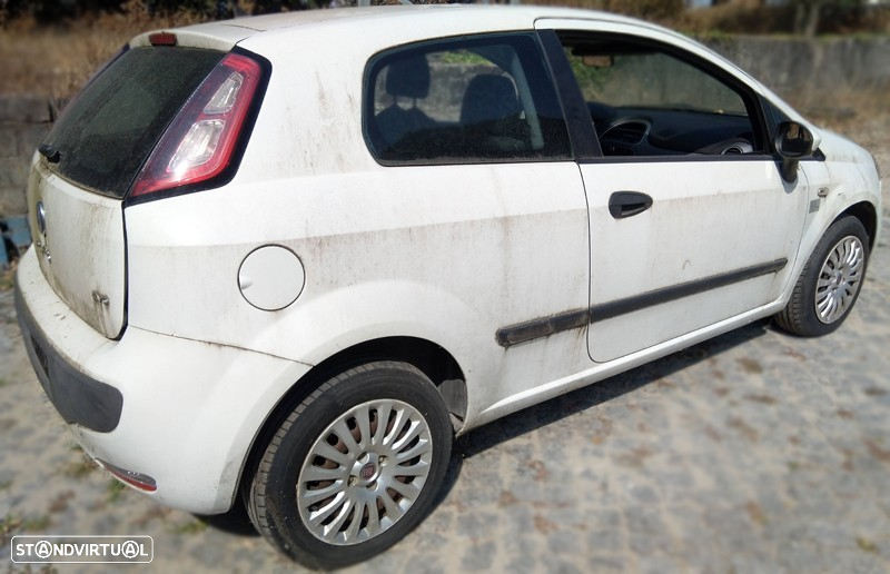 Fiat Punto EVO 1.3MultiJet 75cv (3PORTAS) - 2012 - Para Peças - 5