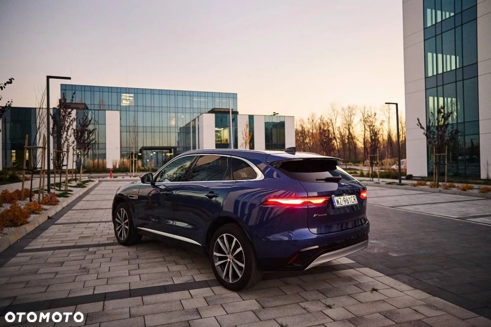 Jaguar F-Pace - 3