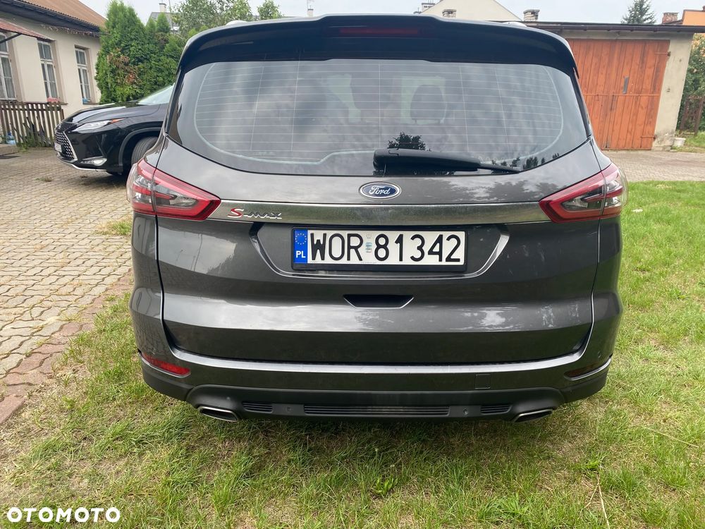 Ford S-Max 2.0 TDCi Titanium PowerShift - 6