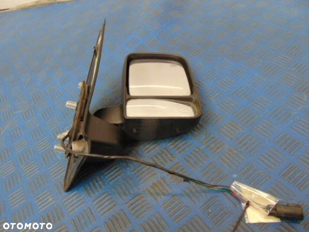 FORD TRANSIT CONNECT LUSTERKO PRAWE 011022 - 5
