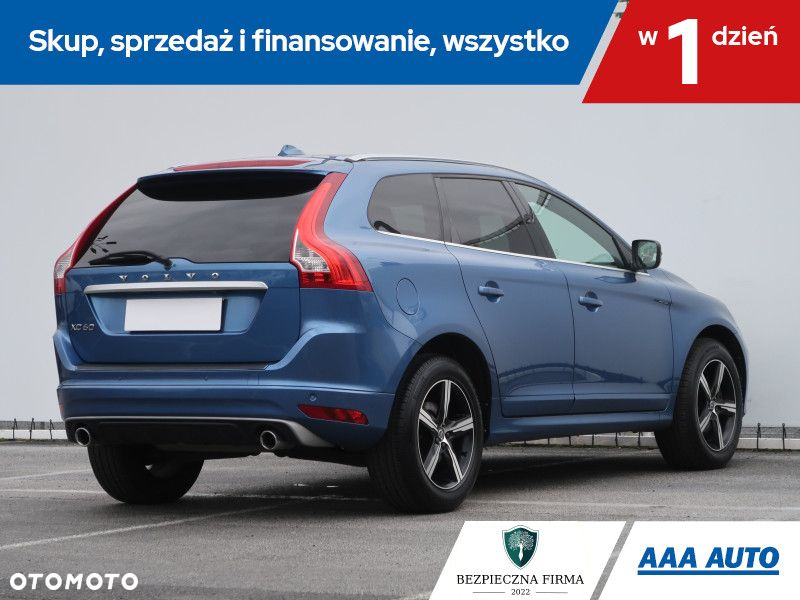 Volvo XC 60 - 6