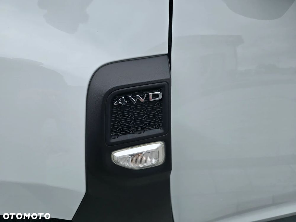 Dacia Duster 1.5 Blue dCi Essential 4WD EU6d - 8