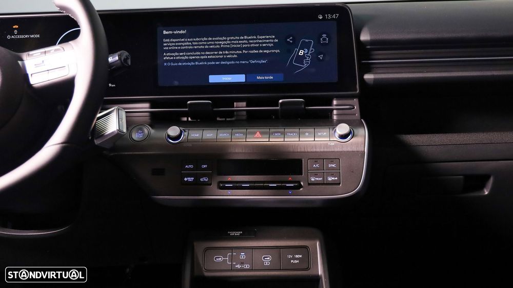 Hyundai Kauai EV 48.4 kWh Premium (TT) - 16