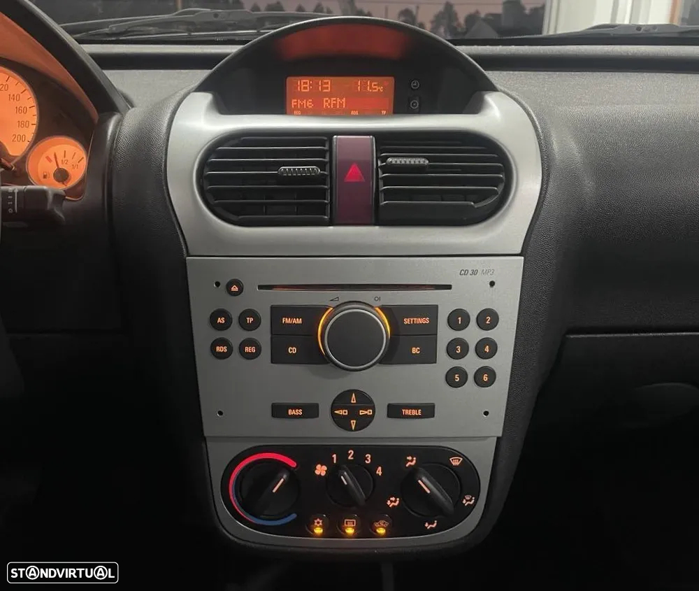 Opel Corsa 1.3 CDTi Silver - 17