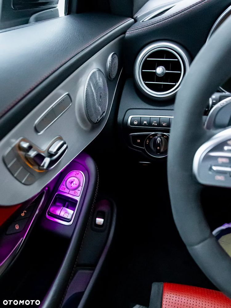 Mercedes-Benz Klasa C 63 S AMG 9G-TRONIC - 23