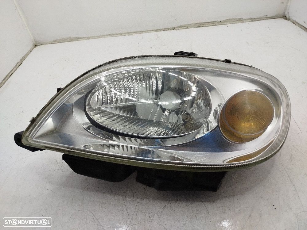 Farol/ Otica Dianteiro Esq Citroën Saxo (S0, S1) - 2